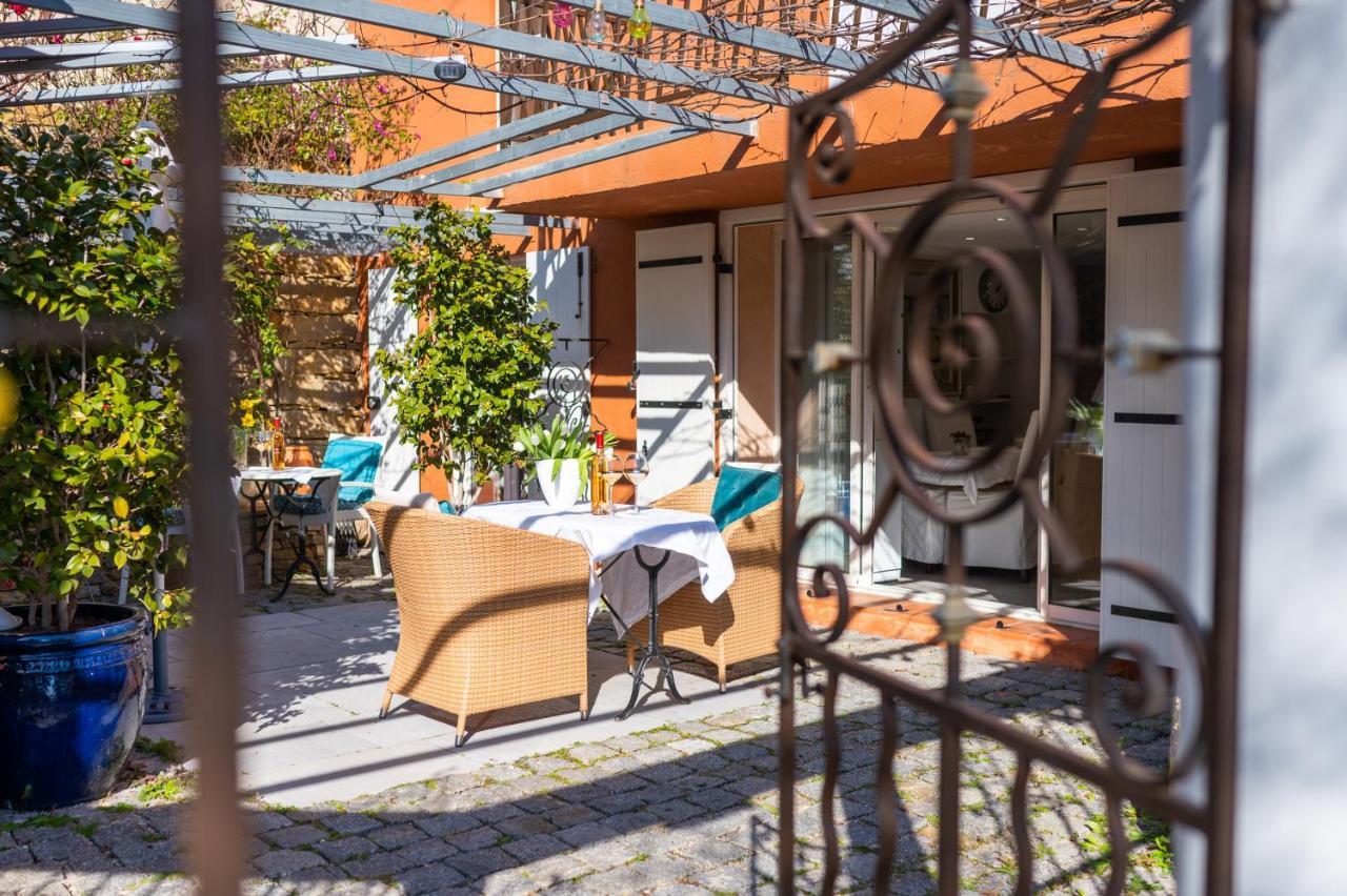 Appartement De Caractere Le Camelia, 56M², Dans Propriete Au Calme Avec Piscine By Le Mas De Louise Et Sacha Sollies-Toucas Ngoại thất bức ảnh