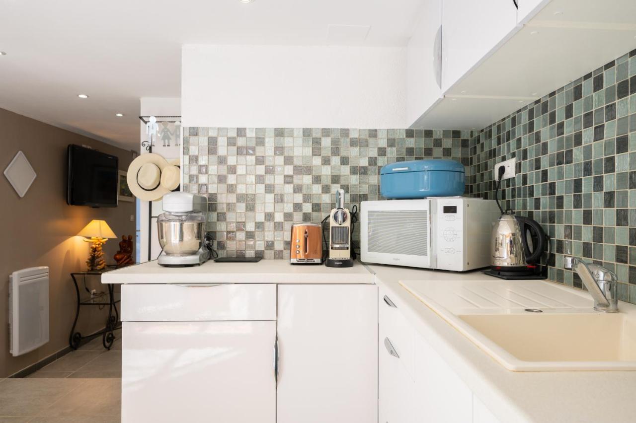 Appartement De Caractere Le Camelia, 56M², Dans Propriete Au Calme Avec Piscine By Le Mas De Louise Et Sacha Sollies-Toucas Ngoại thất bức ảnh